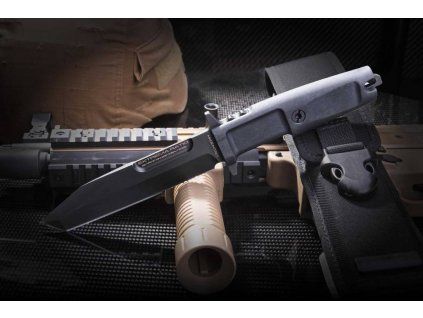 extrema ratio fulcrum s black